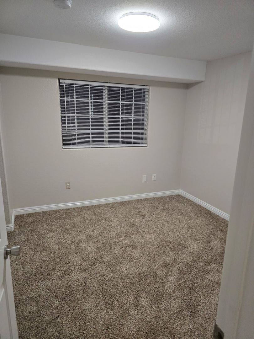 Apartment for rent at 4730 E Craig Rd, Las Vegas, NV 89115