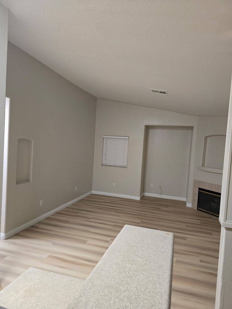 Apartment for rent at 4730 E Craig Rd, Las Vegas, NV 89115