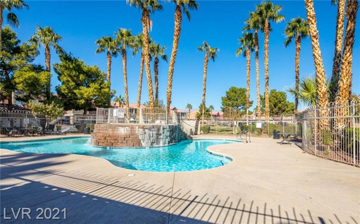 Apartment for rent at 4730 E Craig Rd, Las Vegas, NV 89115