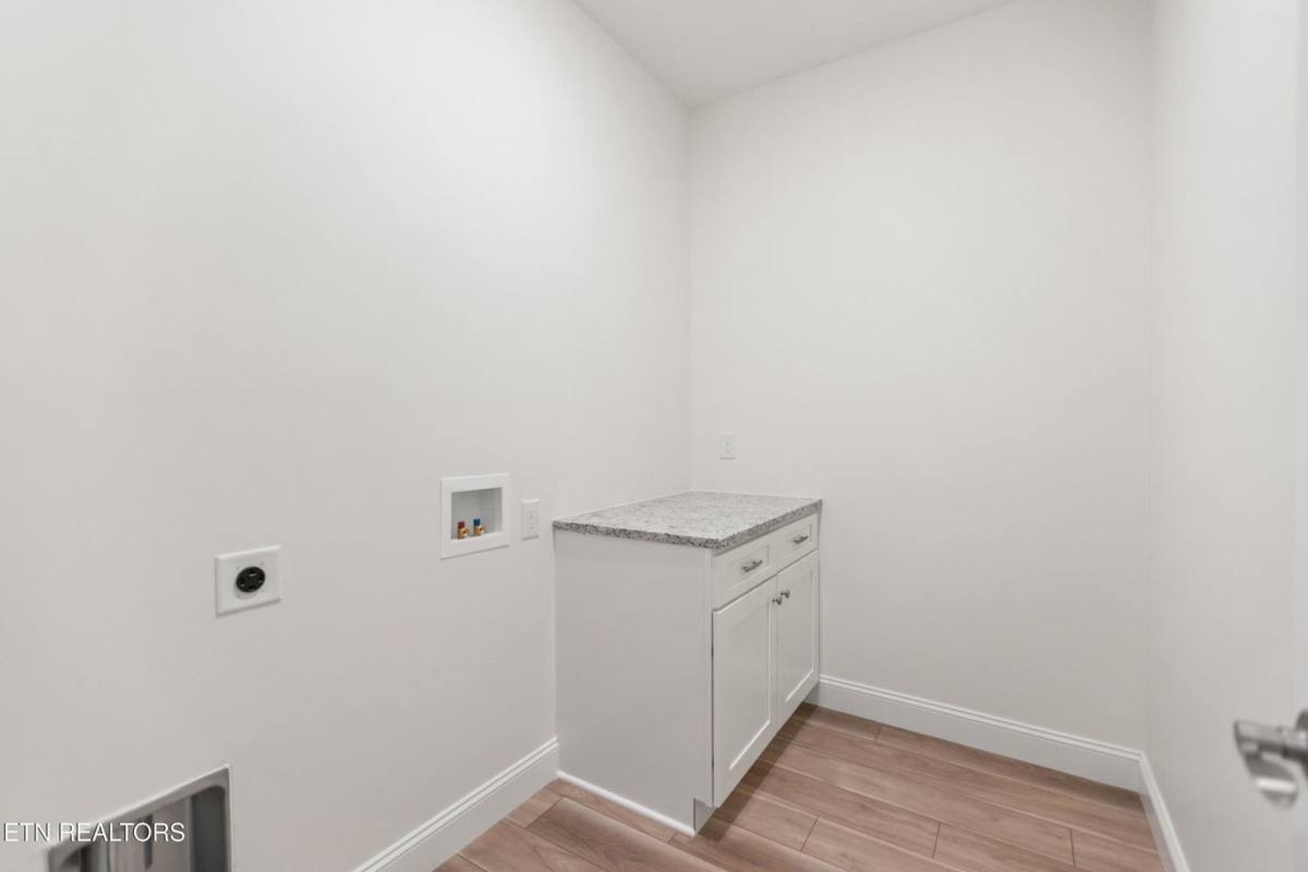 Condo for rent at 1402 Summer Meadow Dr, Powell, TN 37849