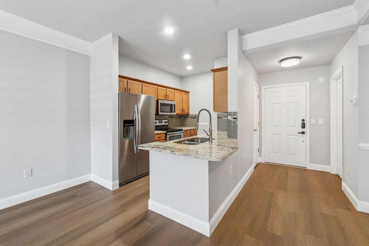 Condo for rent at 2700 Pine Tree Rd NE, Atlanta, GA 30324