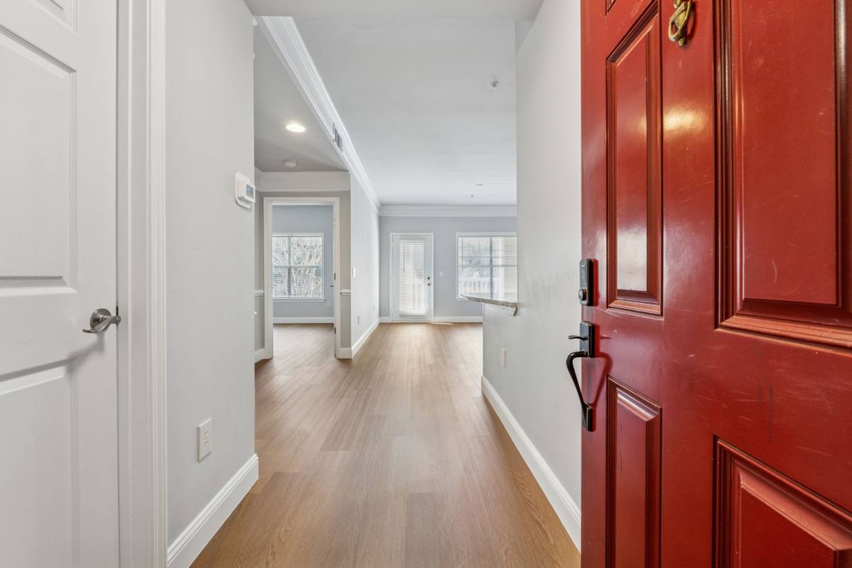 Condo for rent at 2700 Pine Tree Rd NE, Atlanta, GA 30324