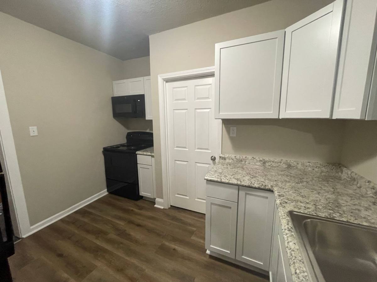 House for rent at 726 E 8th St N, Newton, IA 50208