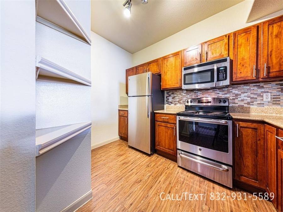 Apartment for rent at 7234 S Mason Rd #MGLS, Richmond, TX 77407