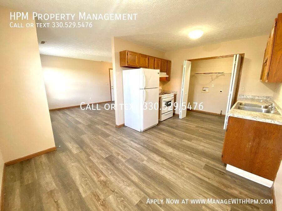 House for rent at 2525 Zircon St NE, Canton, OH 44721
