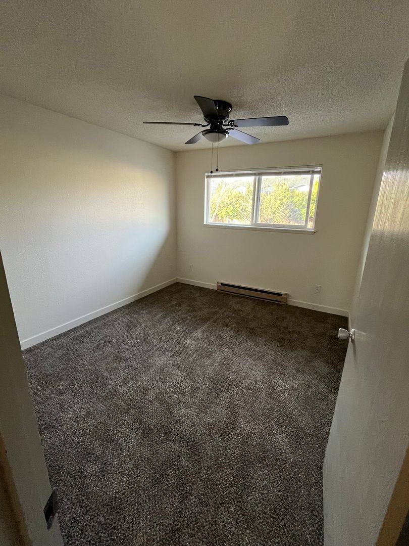 Apartment for rent at 711 13th Ave SE, Olympia, WA 98501