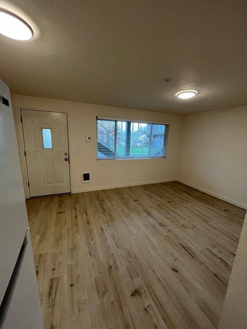 Apartment for rent at 711 13th Ave SE, Olympia, WA 98501