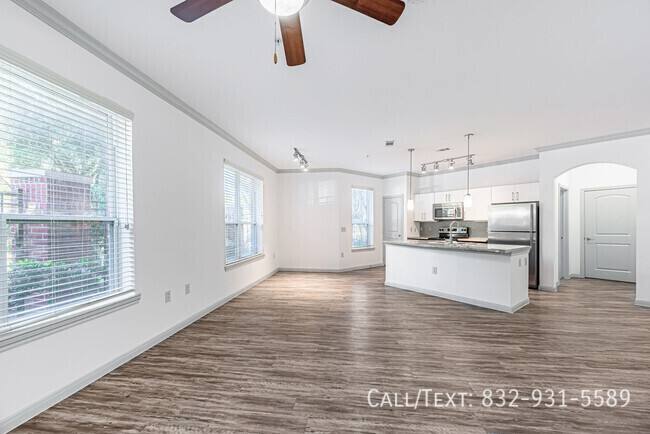 Apartment for rent at 2801 S Bartell Dr #RAMC2, Houston, TX 77054