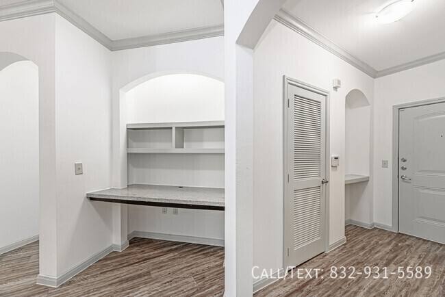 Apartment for rent at 2801 S Bartell Dr #RAMC2, Houston, TX 77054