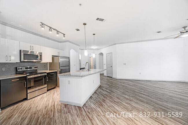 Apartment for rent at 2801 S Bartell Dr #RAMC2, Houston, TX 77054