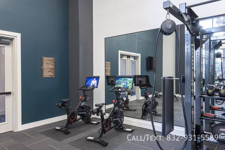 Apartment for rent at 2148 Bevis St #BEH1, Houston, TX 77008