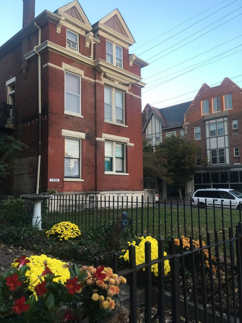 Apartment for rent at 1200 So 6th St, Louisville, KY 40203