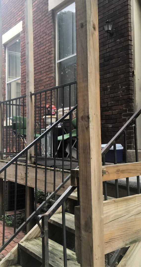 Apartment for rent at 1200 So 6th St, Louisville, KY 40203