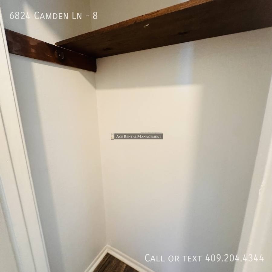 Apartment for rent at 6824 Camden Lane #8, Groves, TX 77619