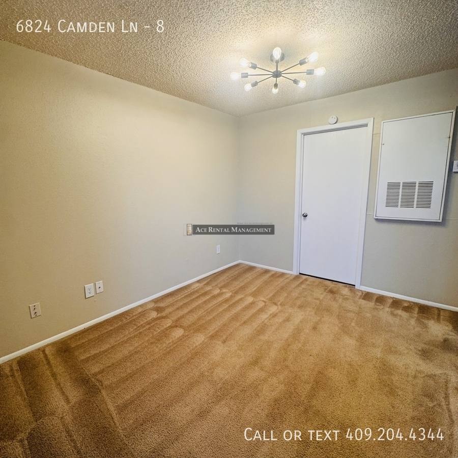 Apartment for rent at 6824 Camden Lane #8, Groves, TX 77619