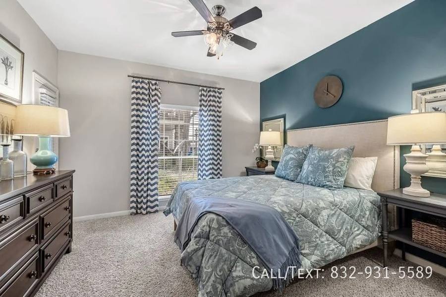 Apartment for rent at 9698 Winsome Lane #MOWR, Houston, TX 77063
