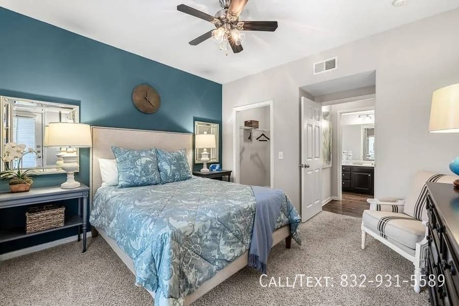 Apartment for rent at 9698 Winsome Lane #MOWR, Houston, TX 77063