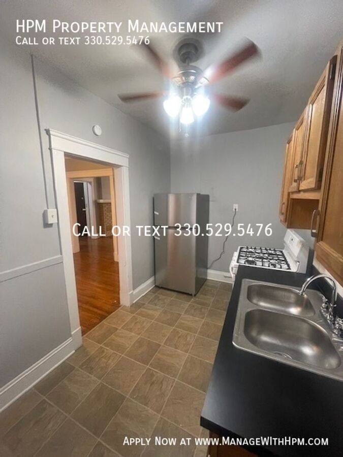 Apartment for rent at 1212 Donald Ave #10, Lakewood, OH 44107