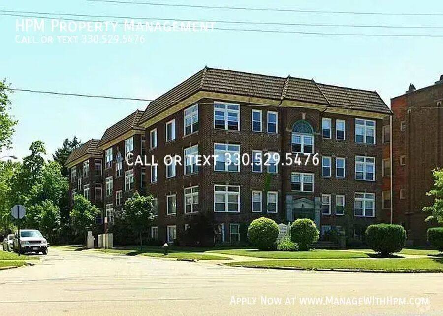 Apartment for rent at 1212 Donald Ave #10, Lakewood, OH 44107