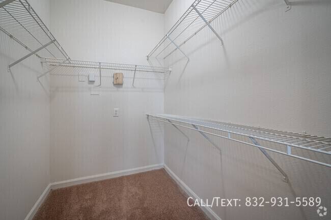 Apartment for rent at 5401 Glenmont Dr #RPA1, Houston, TX 77081