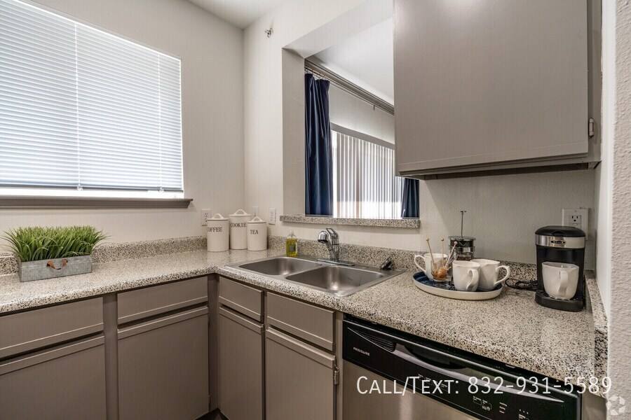 Apartment for rent at 8401 Almeda Rd #SATMC2, Houston, TX 77054