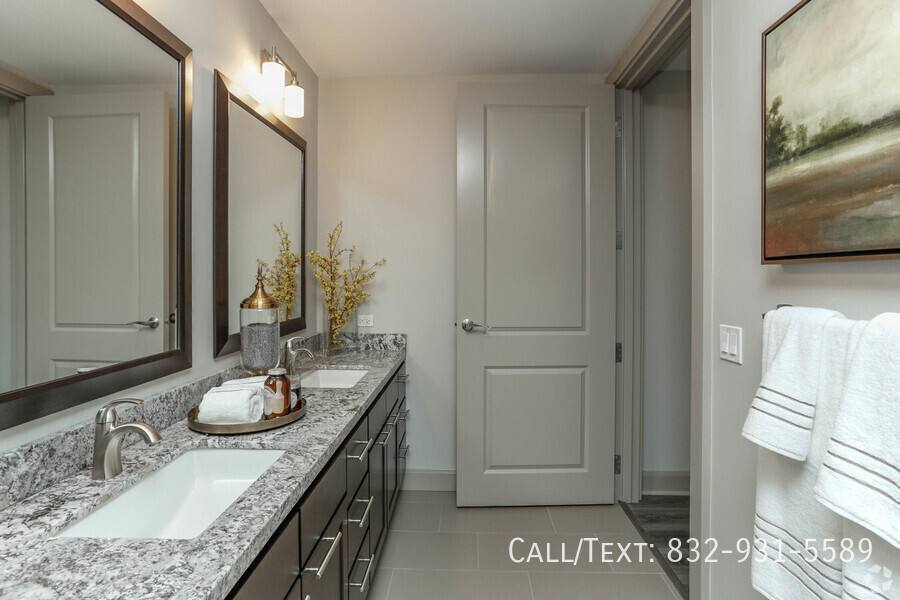 Apartment for rent at 913 Piney Point Rd #MC1, Houston, TX 77024