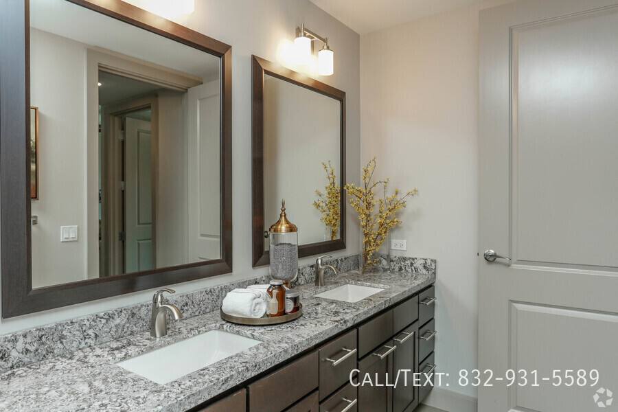 Apartment for rent at 913 Piney Point Rd #MC1, Houston, TX 77024