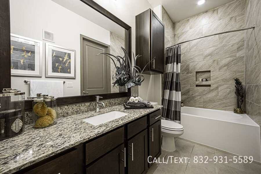 Apartment for rent at 898 Threadneedle St #AF2, Houston, TX 77079