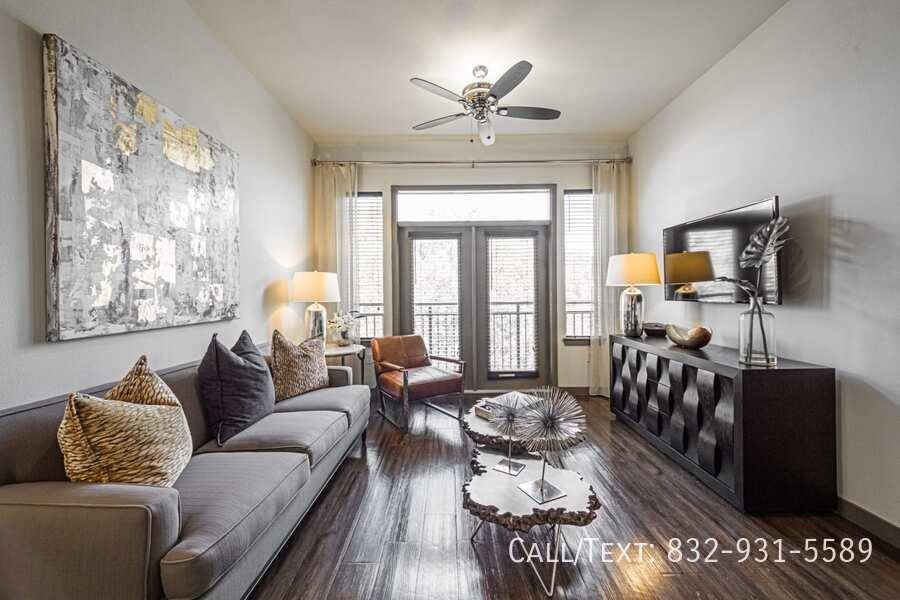 Apartment for rent at 898 Threadneedle St #AF2, Houston, TX 77079