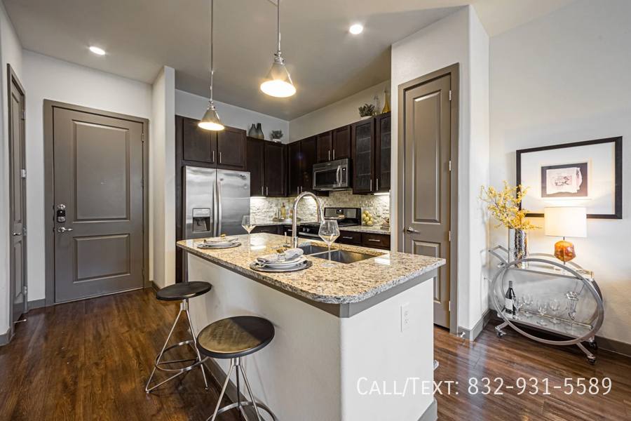 Apartment for rent at 898 Threadneedle St #AF2, Houston, TX 77079