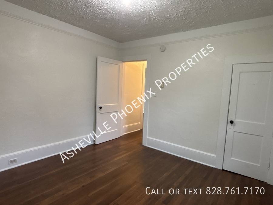 House for rent at 140 Fairview Ave, Asheville, NC 28803