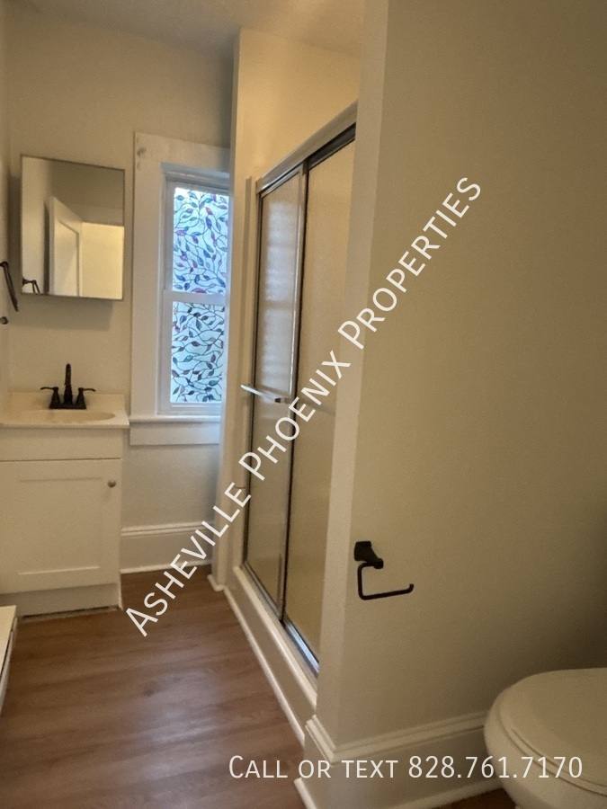 House for rent at 140 Fairview Ave, Asheville, NC 28803