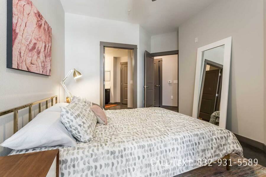 Apartment for rent at 1180 Patterson St #AZ1, Houston, TX 77007