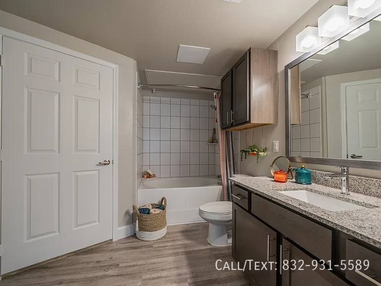 Apartment for rent at 2400 N Frazier St #MMGA, Conroe, TX 77303
