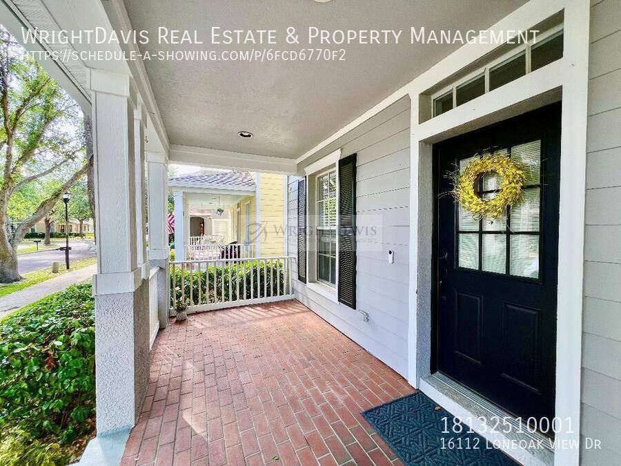 Apartment for rent at 16112 Loneoak View Dr, Lithia, FL 33547