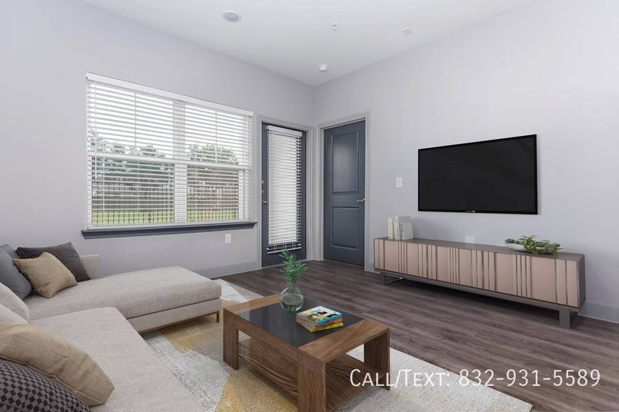 Apartment for rent at 13099 Fuqua St #FSL, Houston, TX 77034