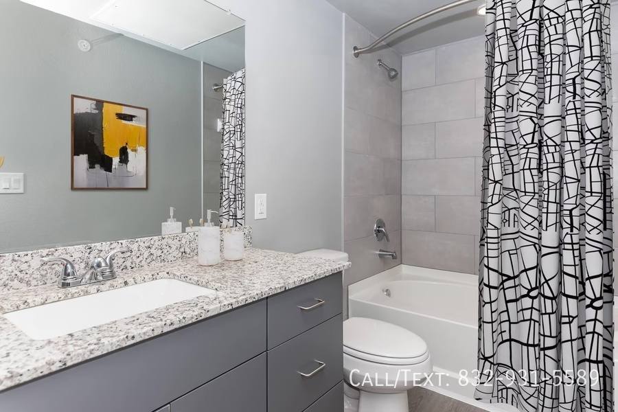 Apartment for rent at 13099 Fuqua St #FSL, Houston, TX 77034