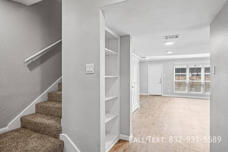 Apartment for rent at 9082 Westview Dr #11BL, Houston, TX 77055