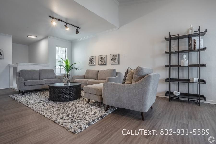 Apartment for rent at 398 Bammel Westfield Rd #LVE2, Houston, TX 77090