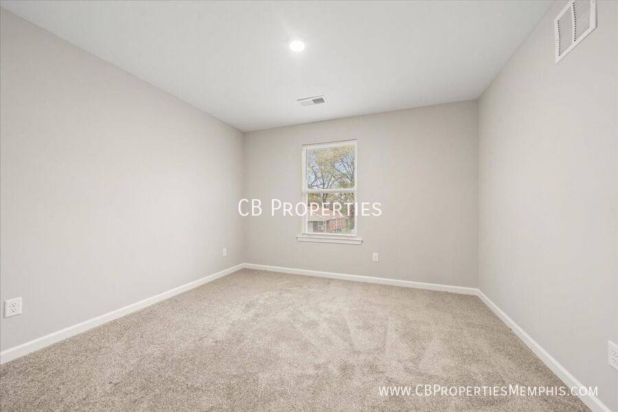 House for rent at 2895 Yale Ave, Memphis, TN 38112