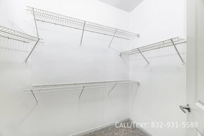 Apartment for rent at 2801 S Bartell Dr #RAMC3, Houston, TX 77054