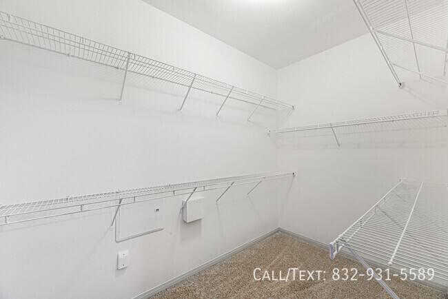 Apartment for rent at 2801 S Bartell Dr #RAMC3, Houston, TX 77054
