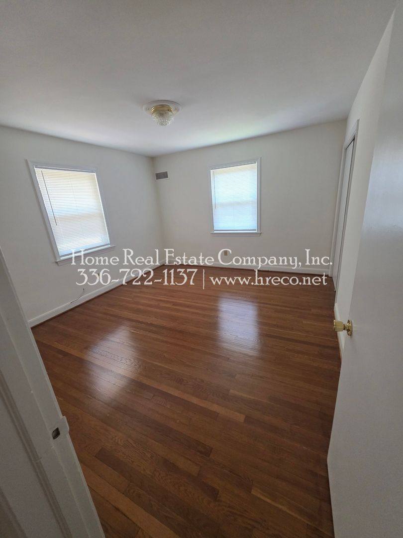 Townhouse for rent at 1601 W NW Blvd, Winston Salem, NC 27104