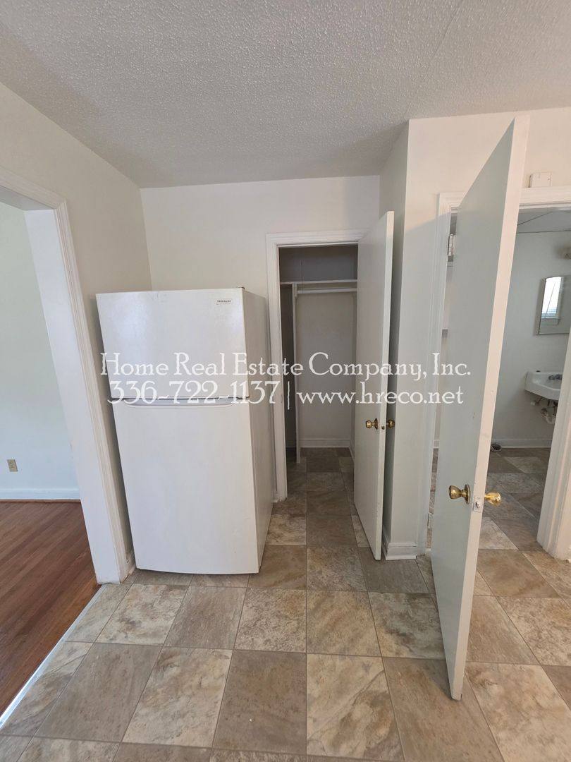 Townhouse for rent at 1601 W NW Blvd, Winston Salem, NC 27104