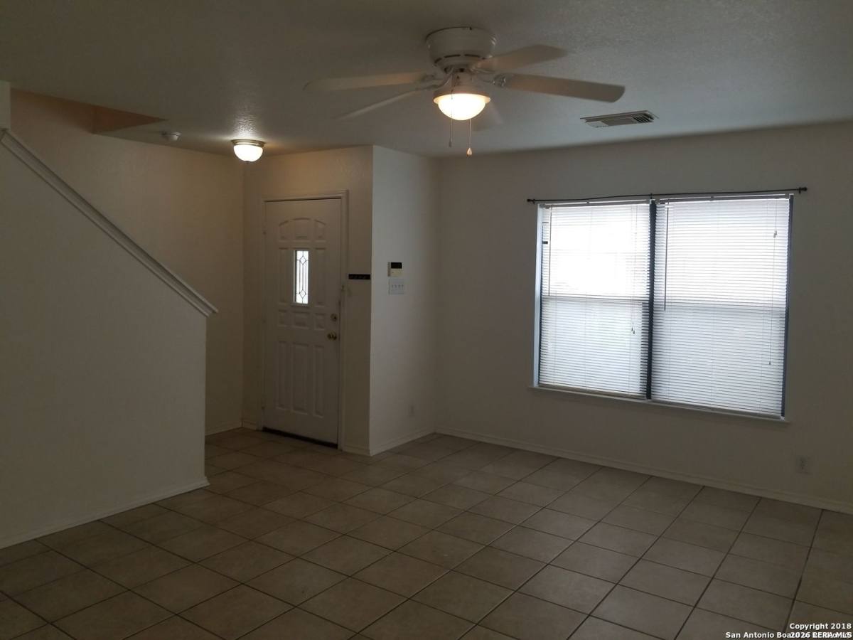 House for rent at 30 Torreys Post, San Antonio, TX 78240