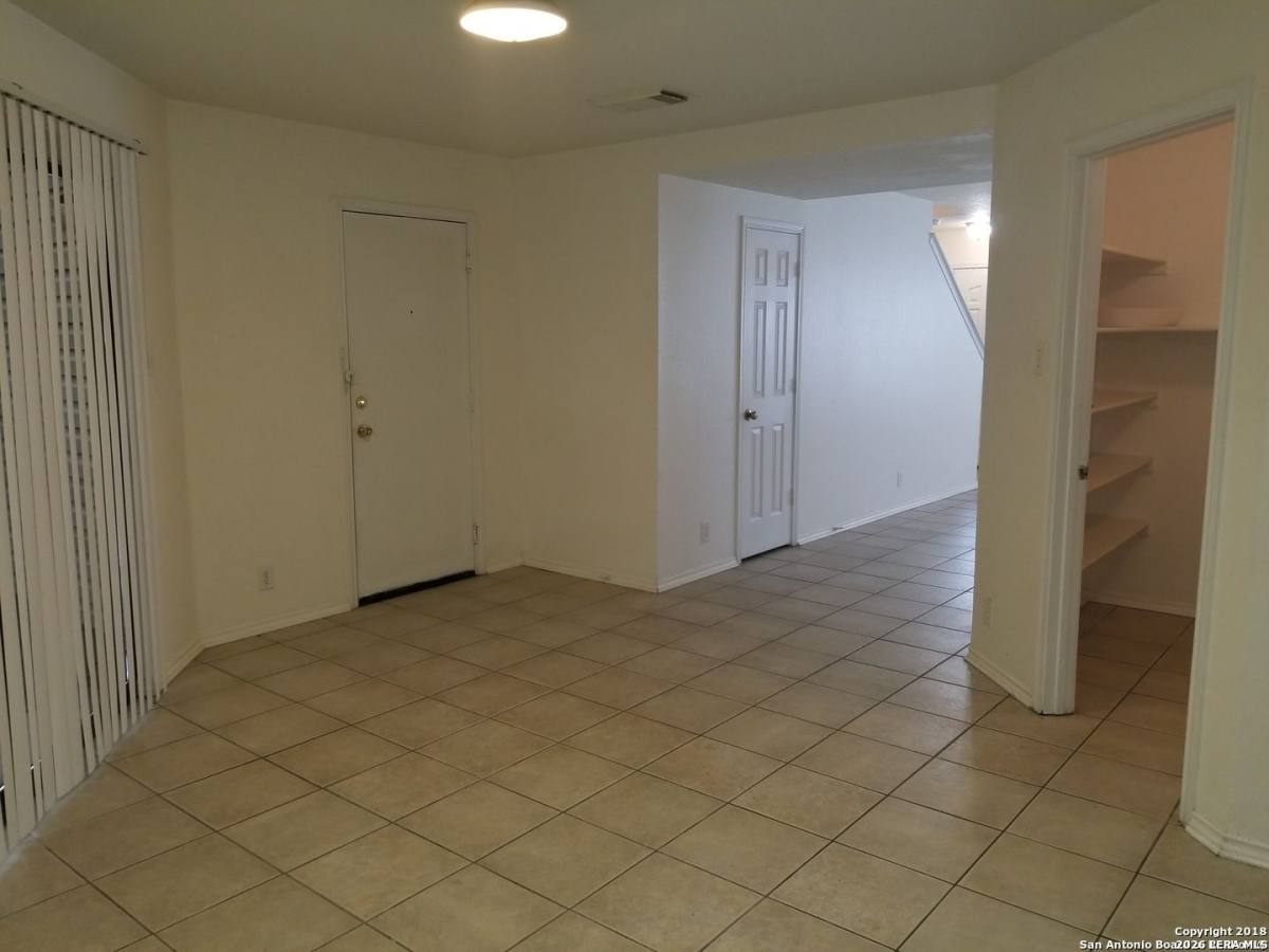 House for rent at 30 Torreys Post, San Antonio, TX 78240