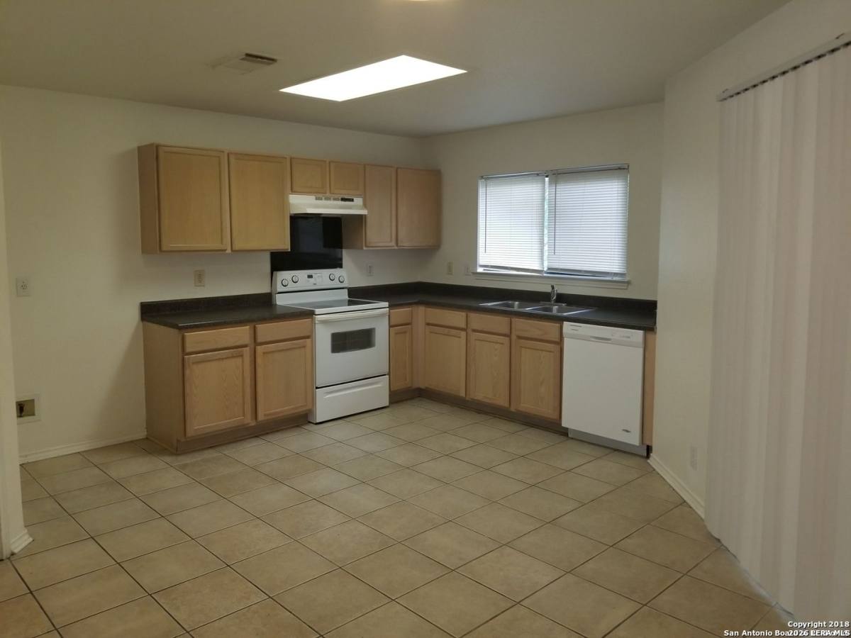 House for rent at 30 Torreys Post, San Antonio, TX 78240