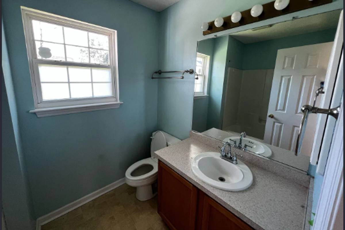 House for rent at 667 Ponderosa Dr, Charleston, SC 29414