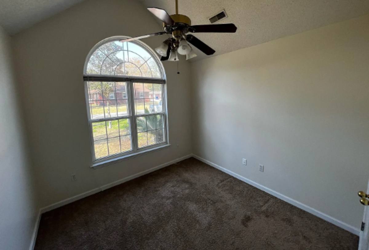 House for rent at 667 Ponderosa Dr, Charleston, SC 29414