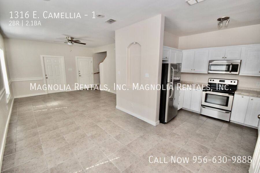 Apartment for rent at 1316 E Camellia #1, McAllen, TX 78501